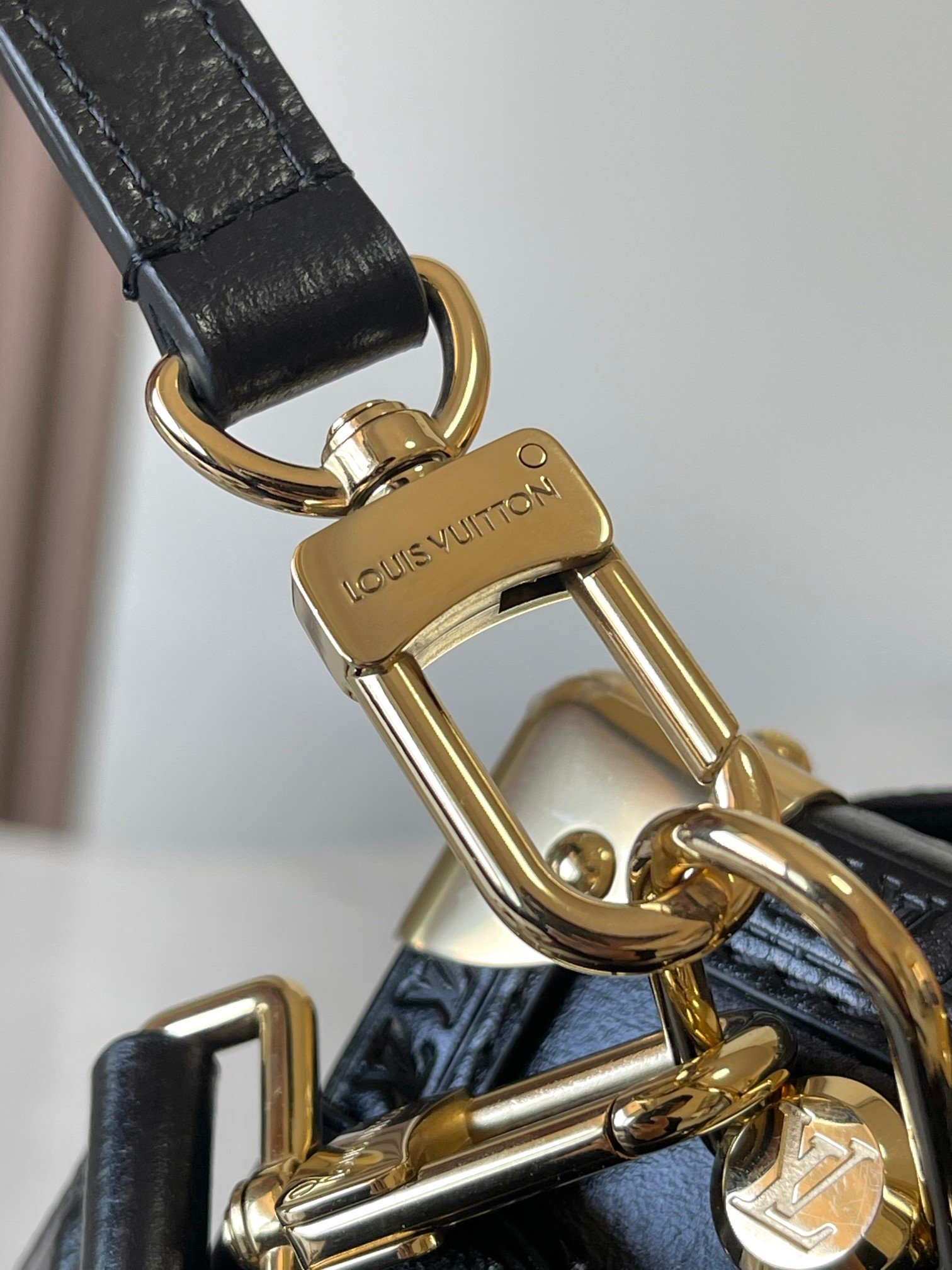 Bolso Side Trunk MM Louis Vuitton - Imagen 8