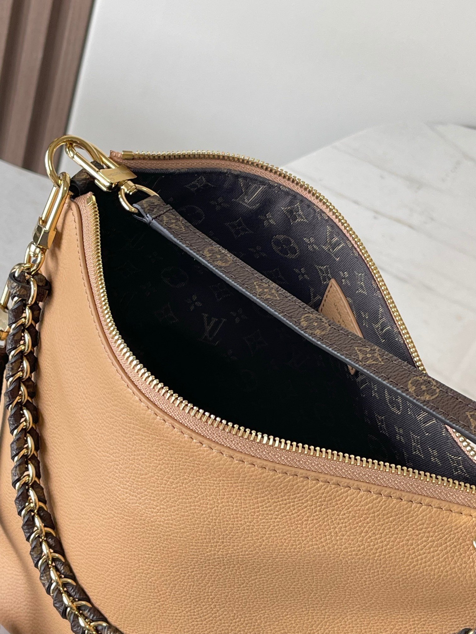 Bolso Multipass Louis Vuitton - Imagen 9