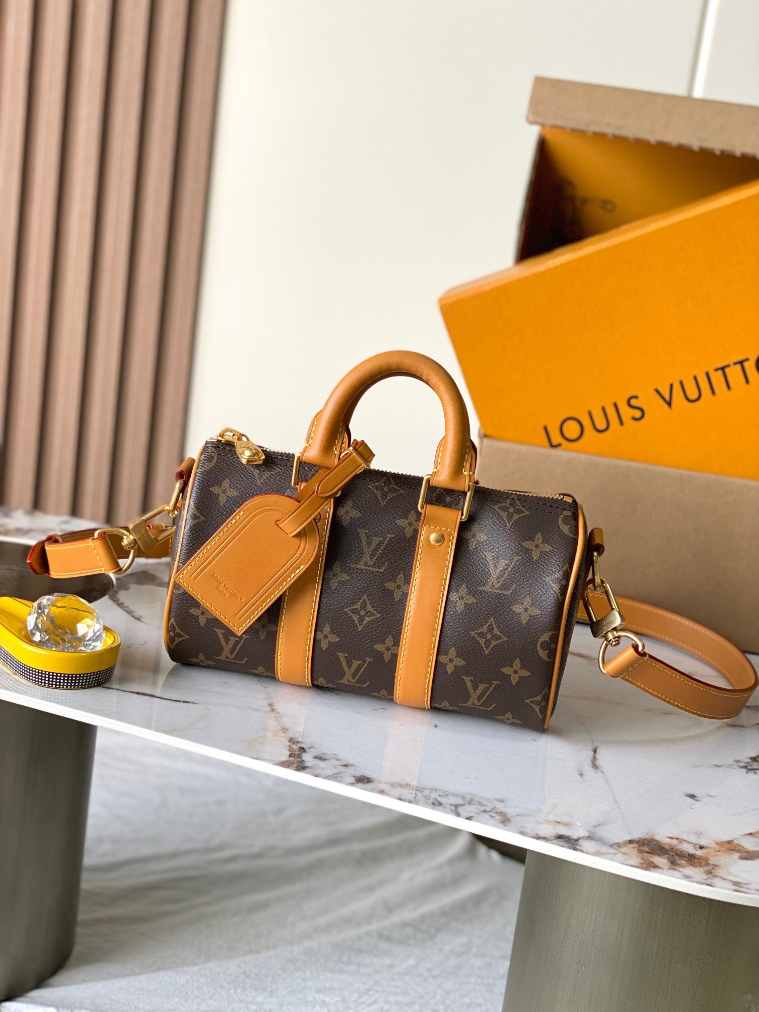 Bolso Keepall 25 con bandolera Louis Vuitton