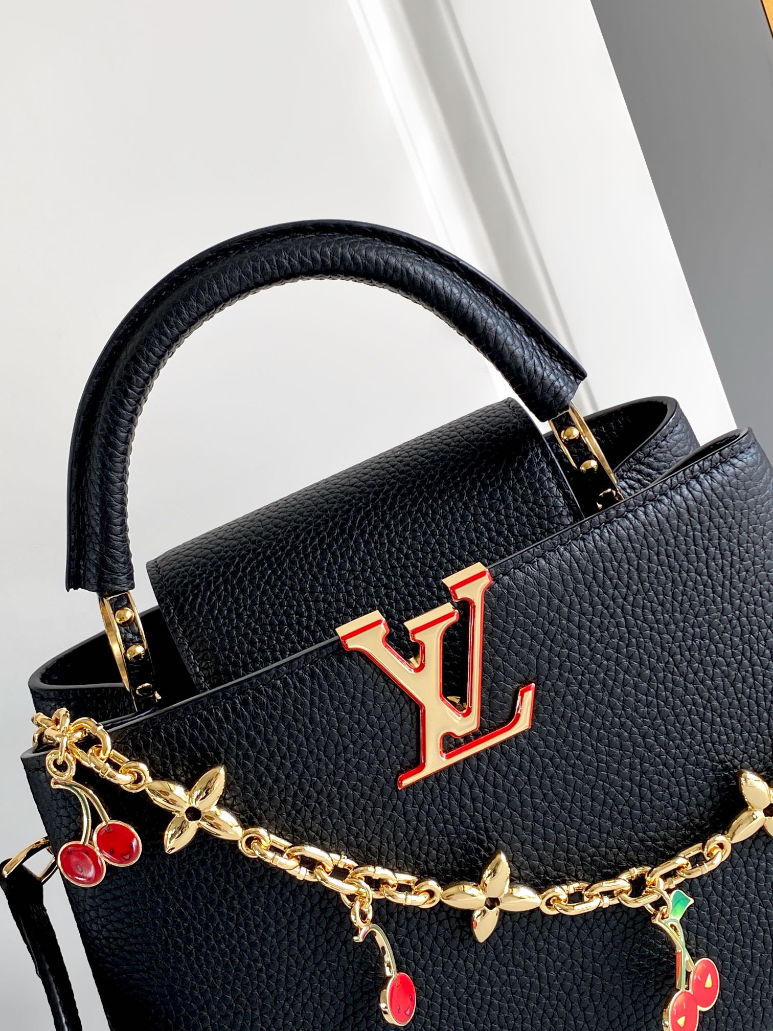 Bolso Capucines BB Louis Vuitton - Imagen 5