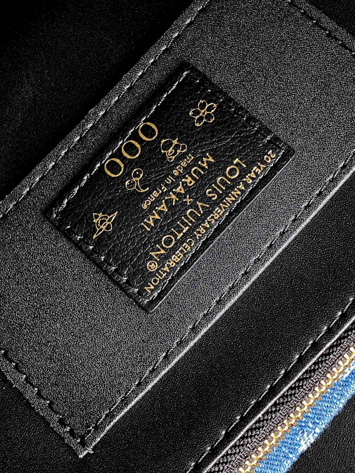Bolso Capucines BB Louis Vuitton - Imagen 10