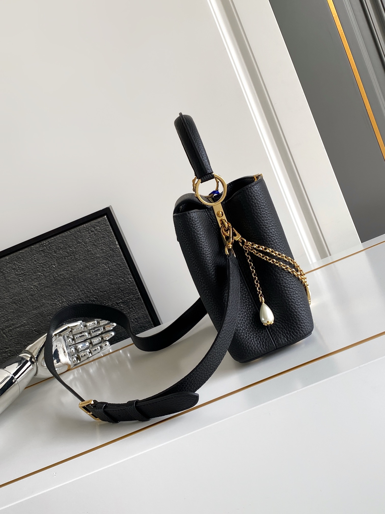 Bolso Capucines BB Louis Vuitton - Imagen 2