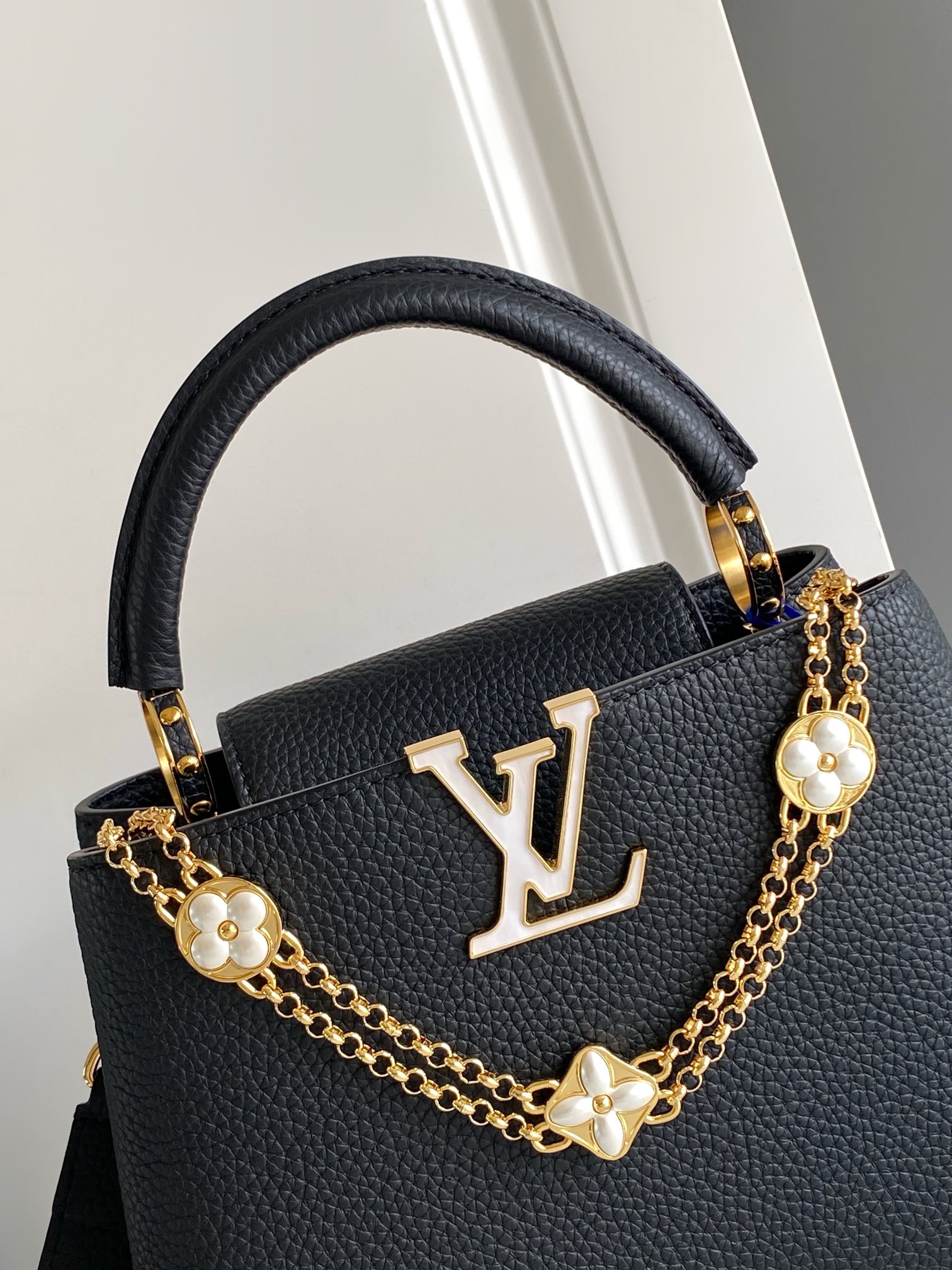 Bolso Capucines BB Louis Vuitton - Imagen 5