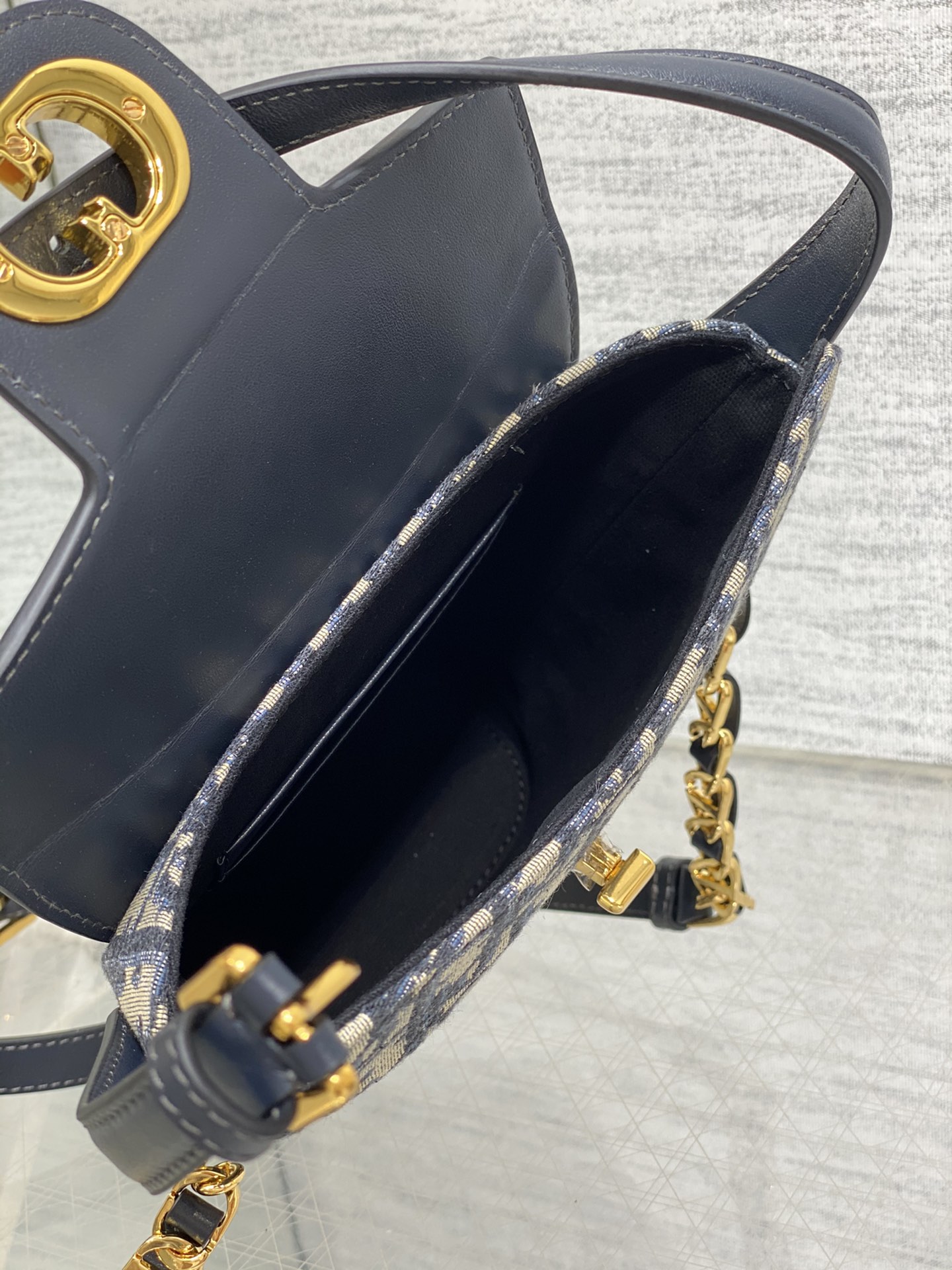 Mini Bolso Dior Amber 30 Montaigne - Imagen 8