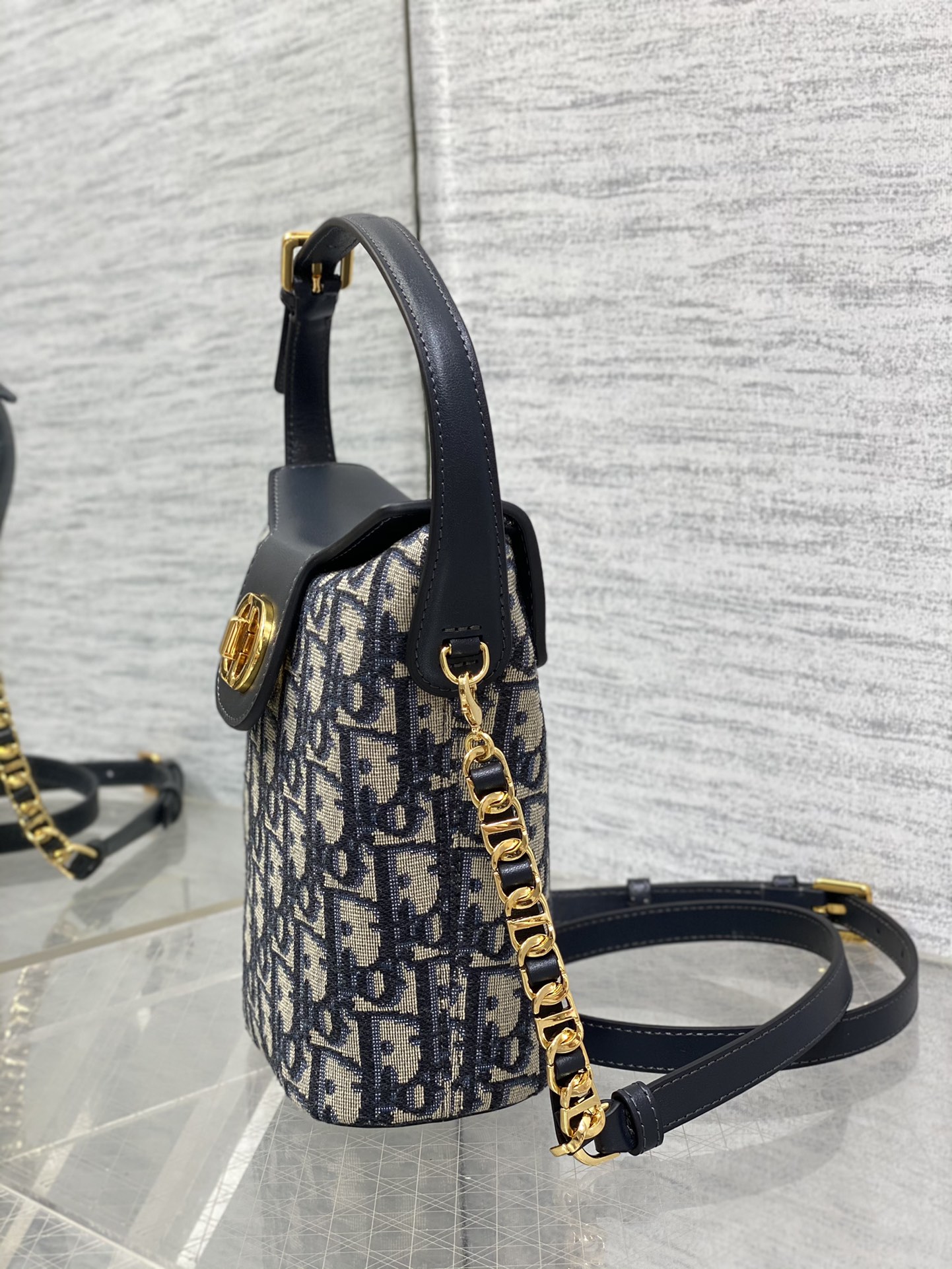 Mini Bolso Dior Amber 30 Montaigne - Imagen 3