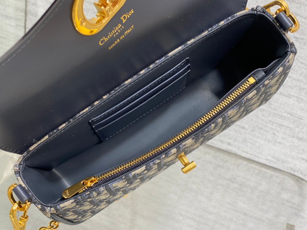 Bolso Dior 30 Montaigne Avenue East West - Imagen 9