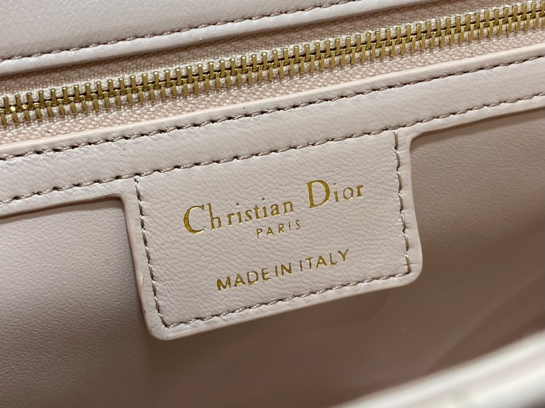 Bolso mediano Soft Dior Caro - Imagen 8