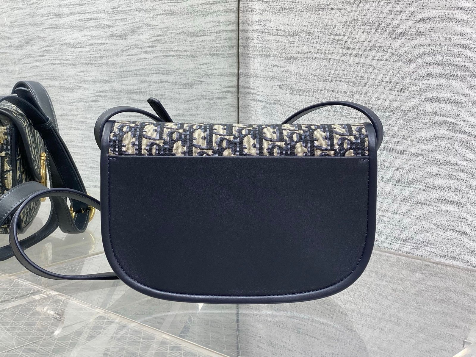 Bolso Dior Médaillon con solapa - Imagen 3