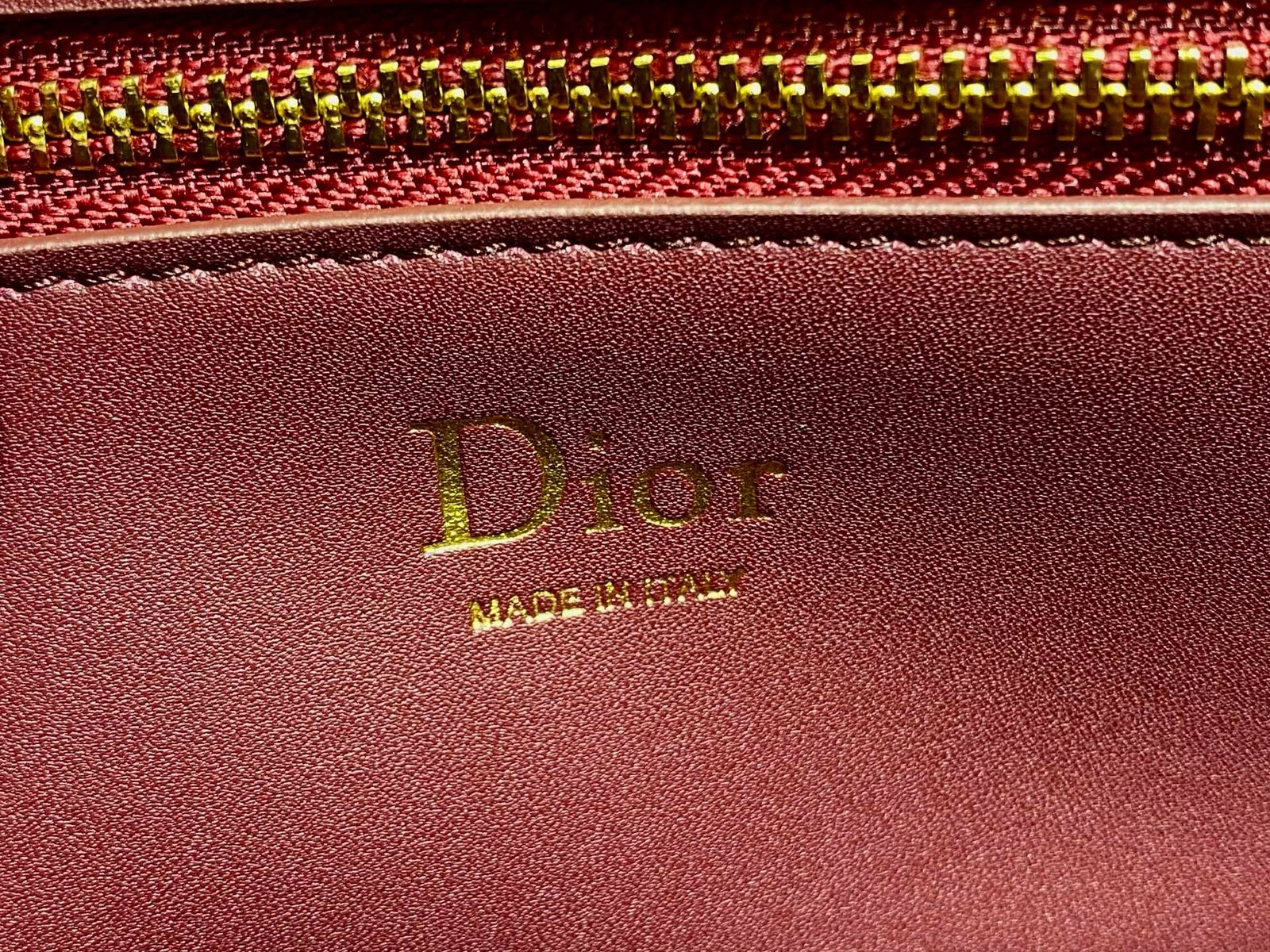 Bolso pequeño Dior Médaillon con solapa - Imagen 9