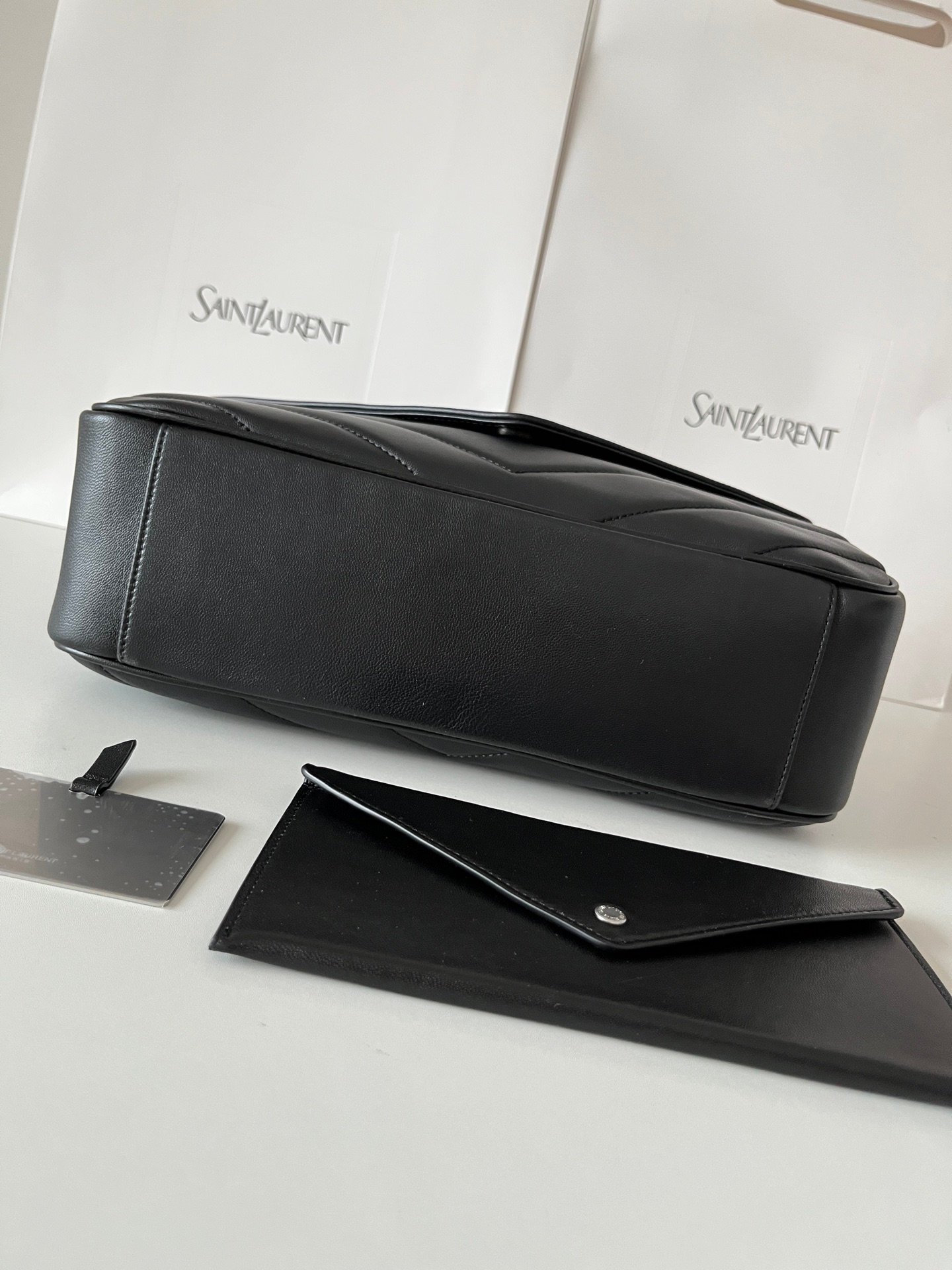 Bolso Loulou mediano YSL - Imagen 4