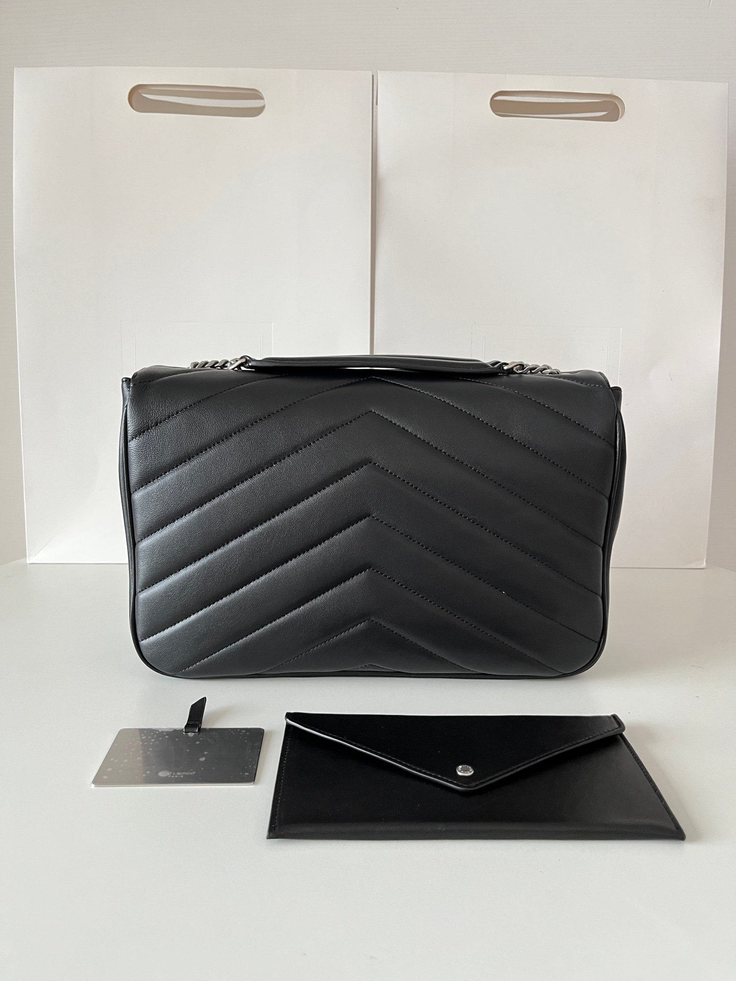 Bolso Loulou mediano YSL - Imagen 3