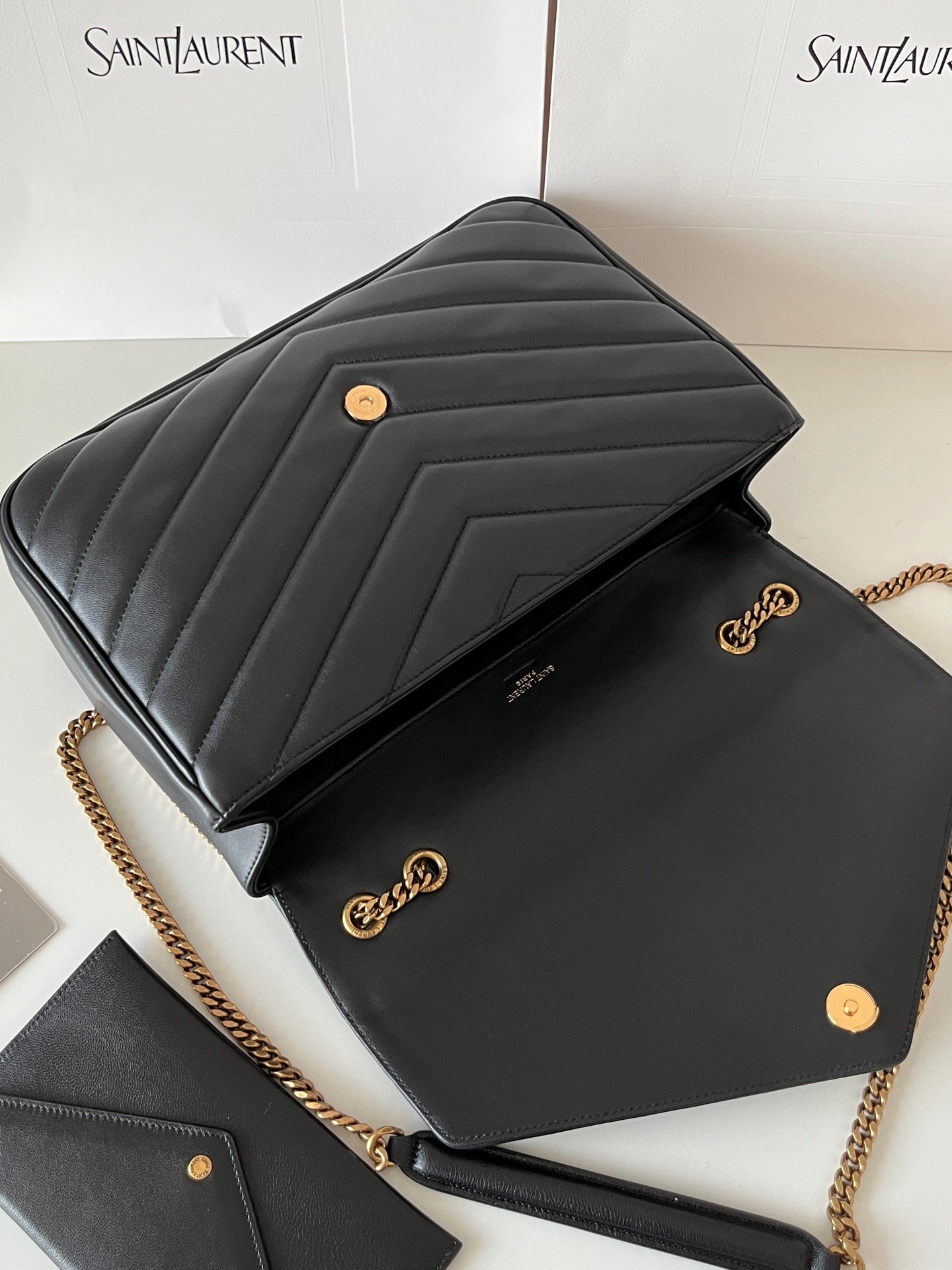 Bolso Loulou mediano YSL - Imagen 8