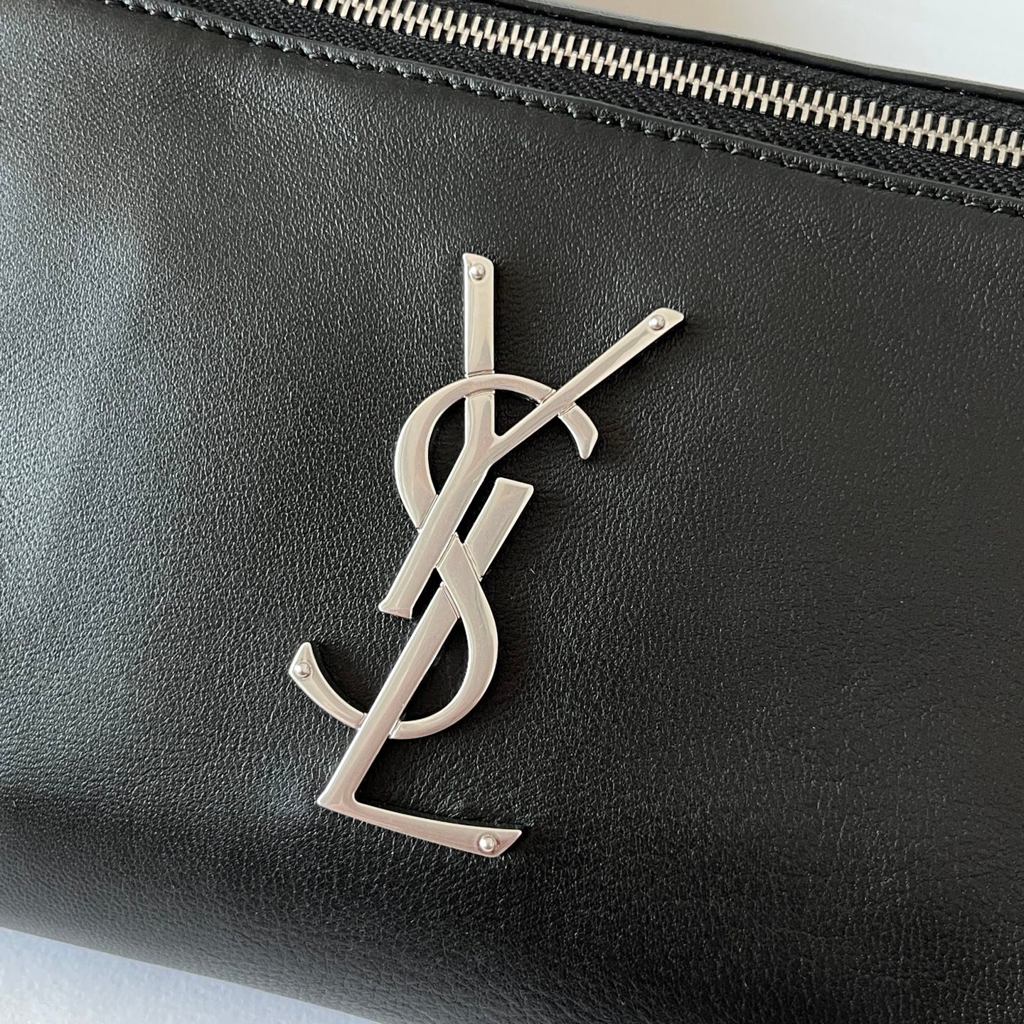 Riñonera Cassandre YSL - Imagen 6