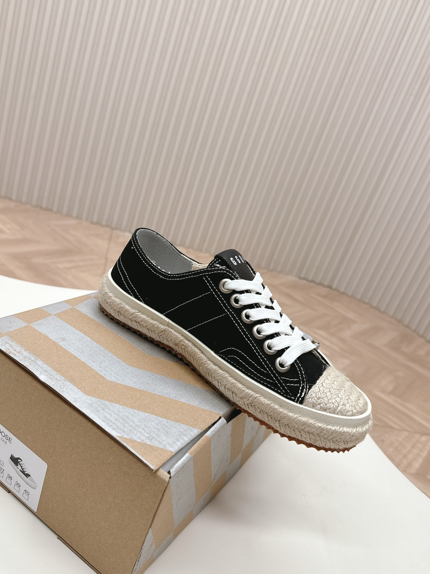 Zapatillas V-Star Golden Goose - Imagen 3