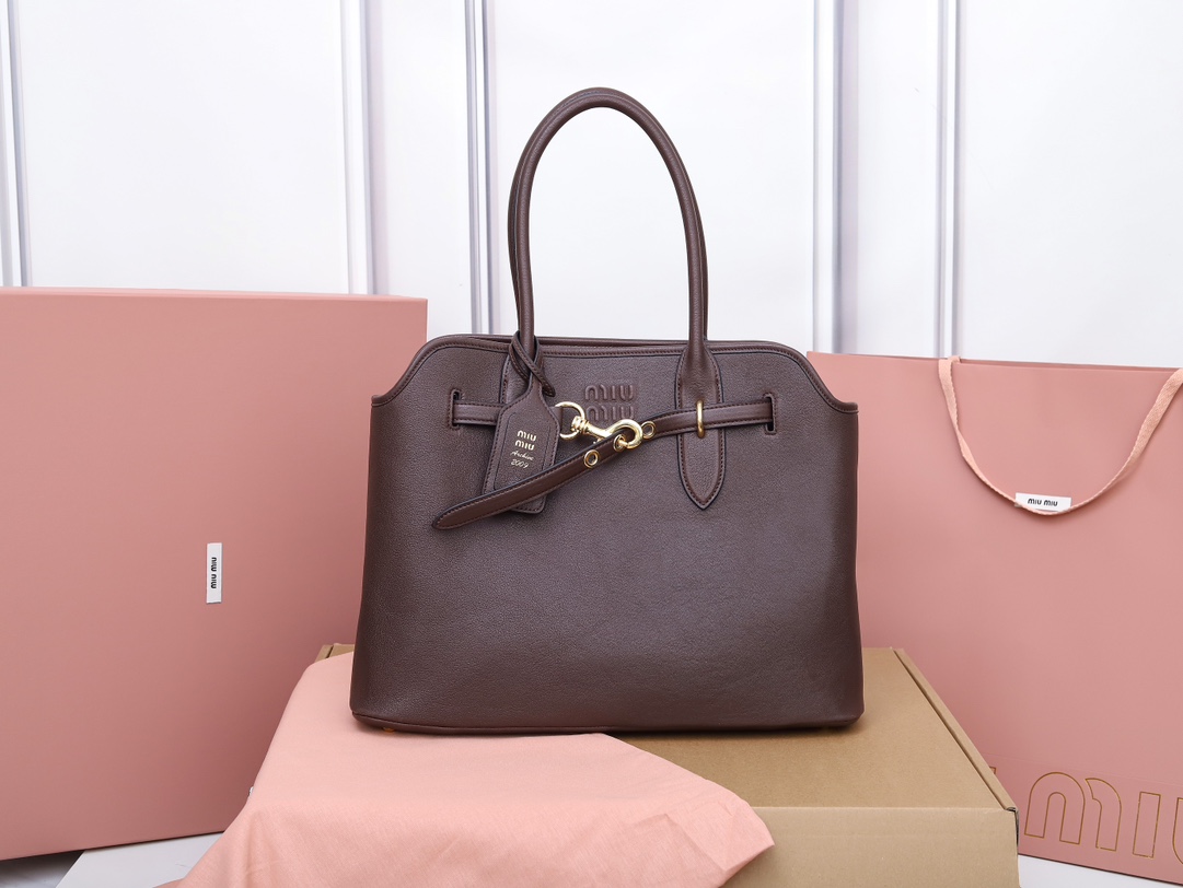 Bolso Aventure de napa Miu Miu