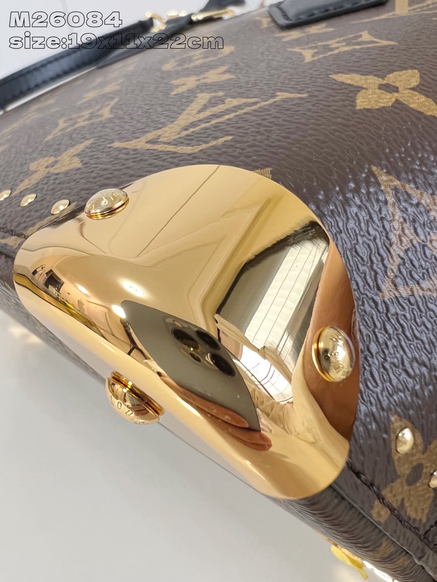 Bolso Alma Trunk BB Louis Vuitton - Imagen 6