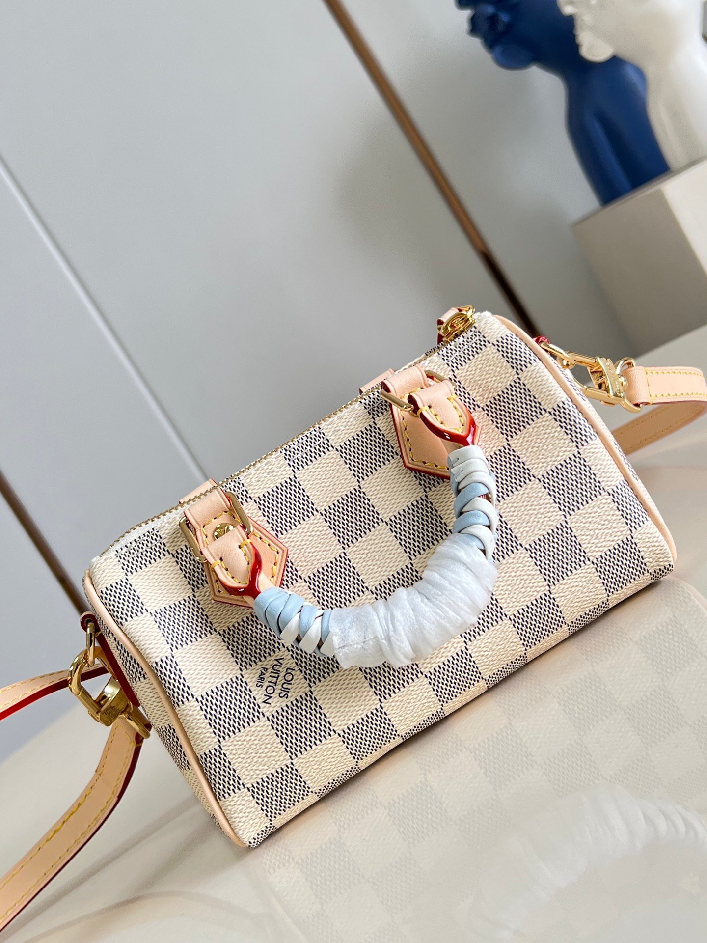 Bolso Nano Speedy Louis Vuitton - Imagen 4