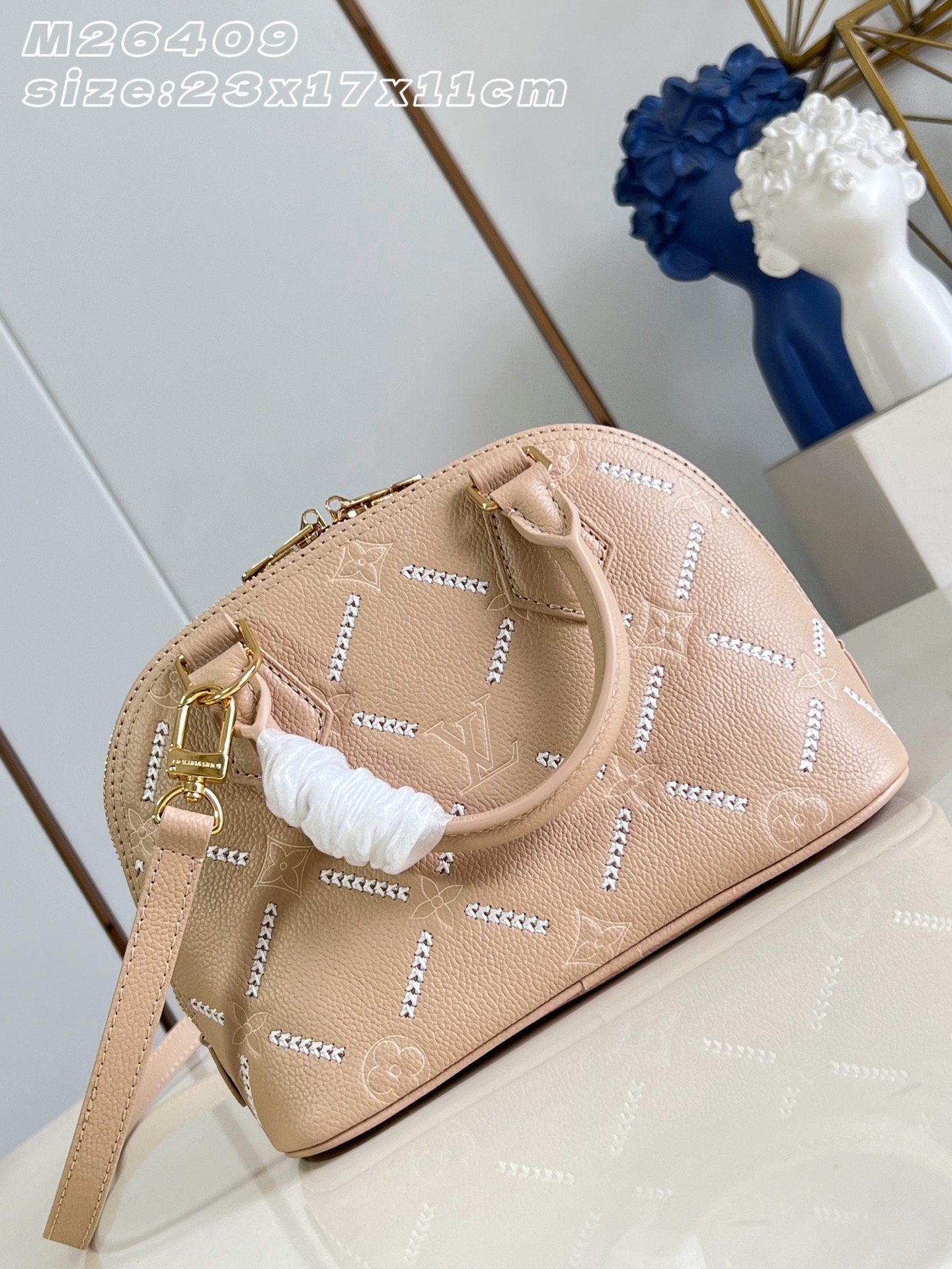 Bolso Alma BB Louis Vuitton - Imagen 3