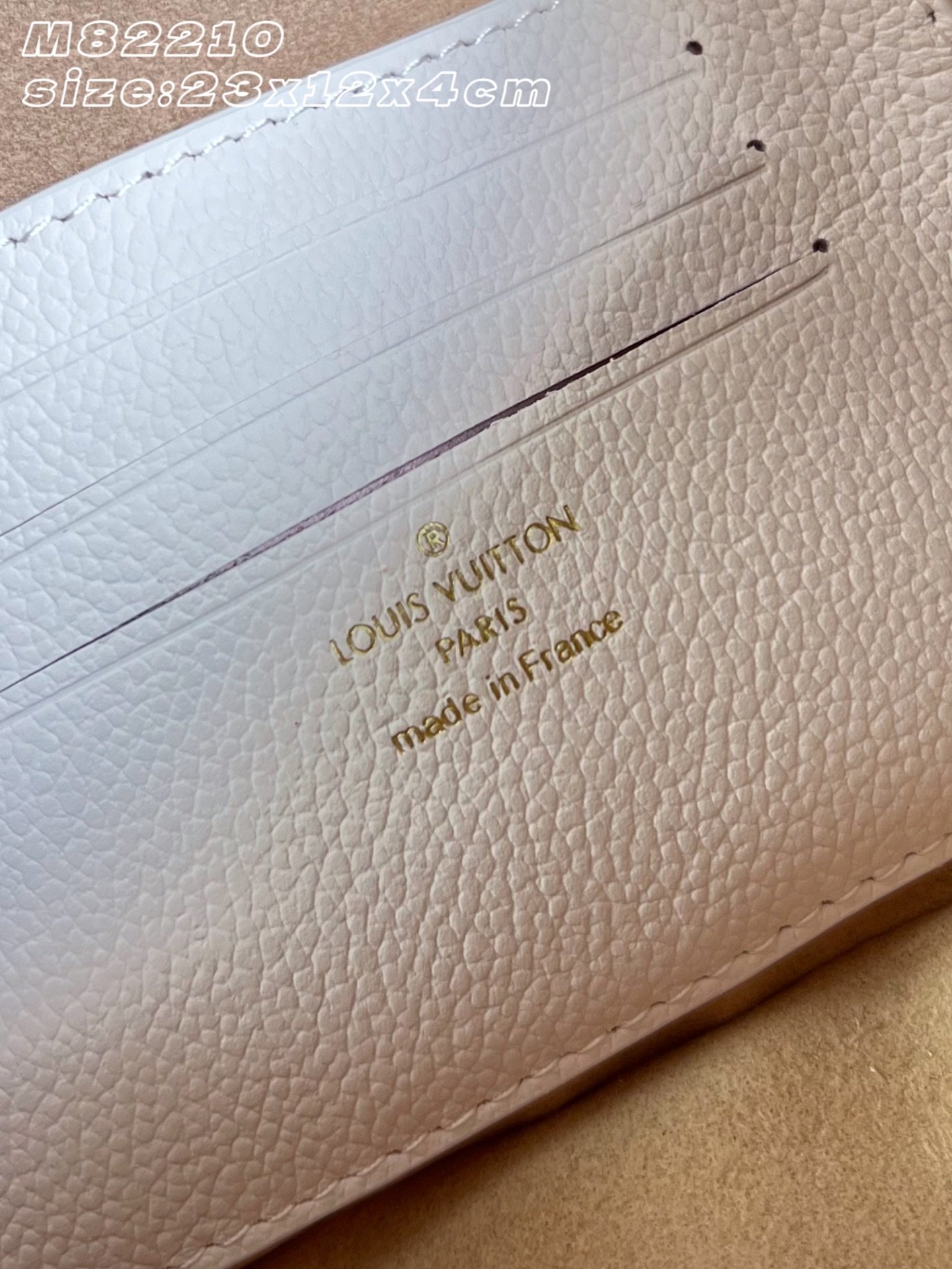 Cartera de mano Ivy con cadena Louis Vuitton - Imagen 8