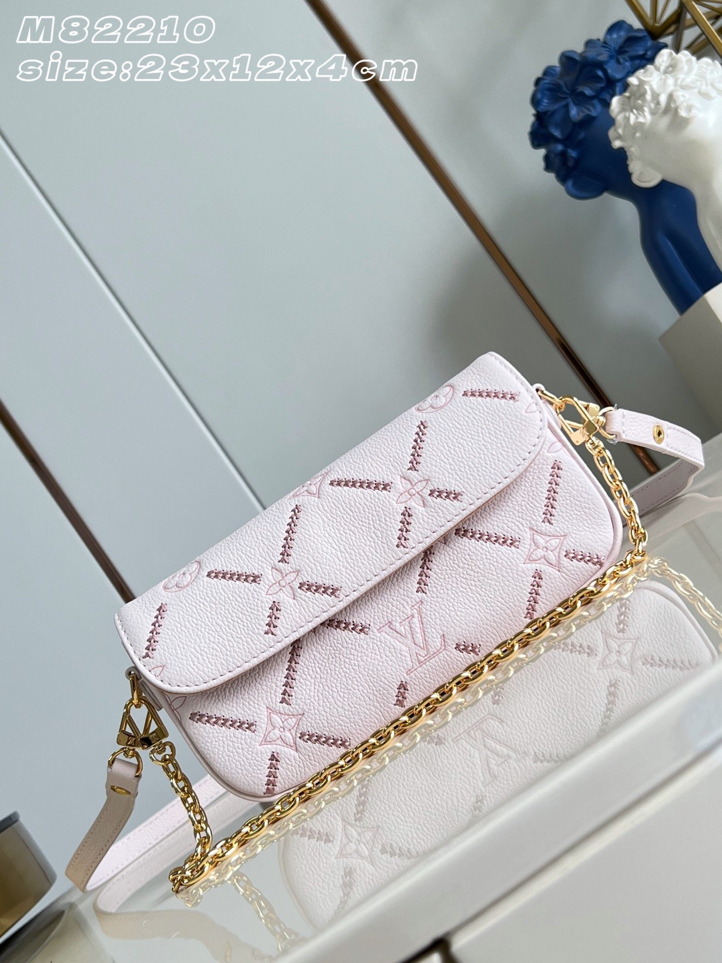 Cartera de mano Ivy con cadena Louis Vuitton