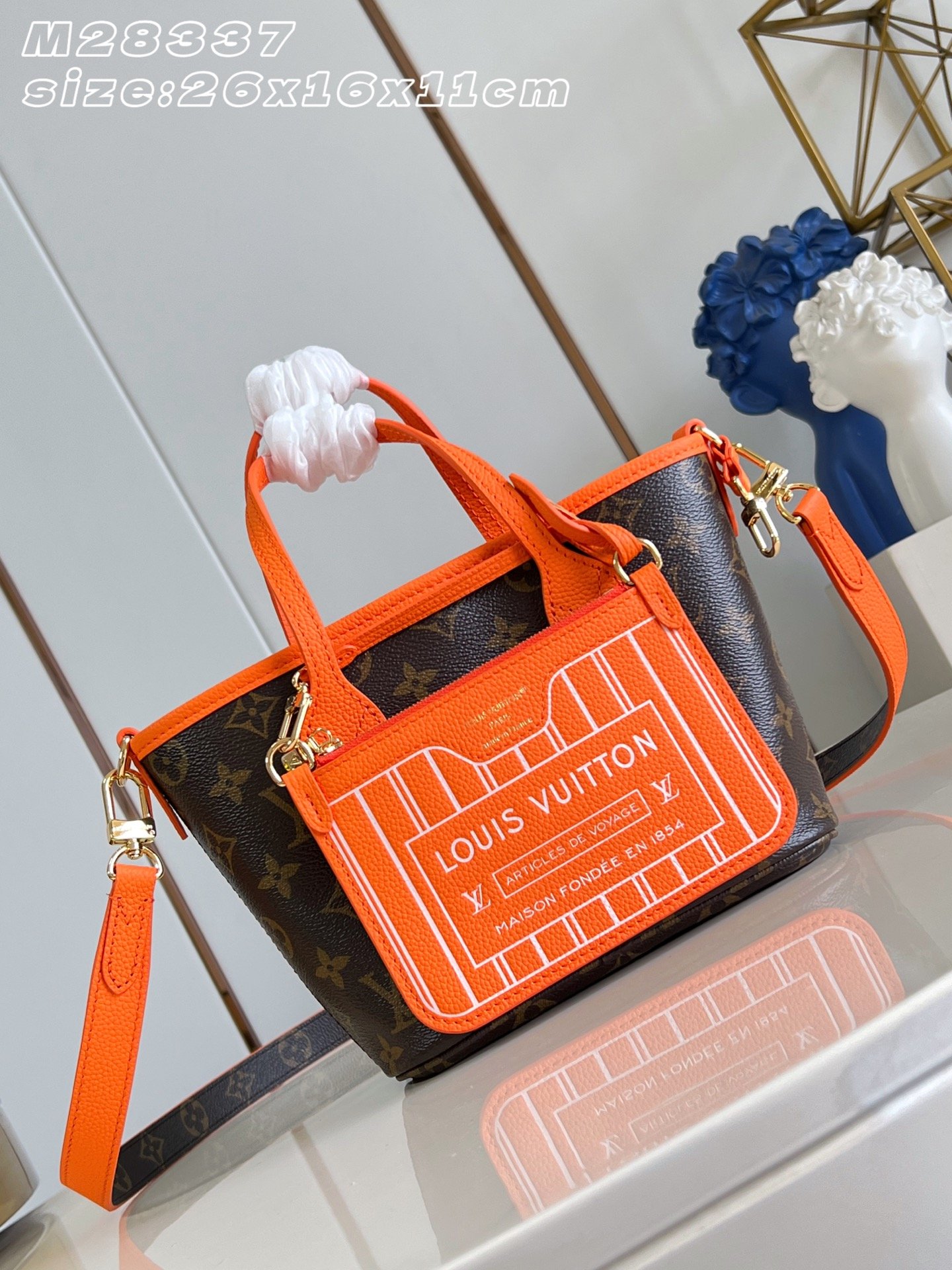 Bolso Neverfull Inside Out BB con bandolera Louis Vuitton