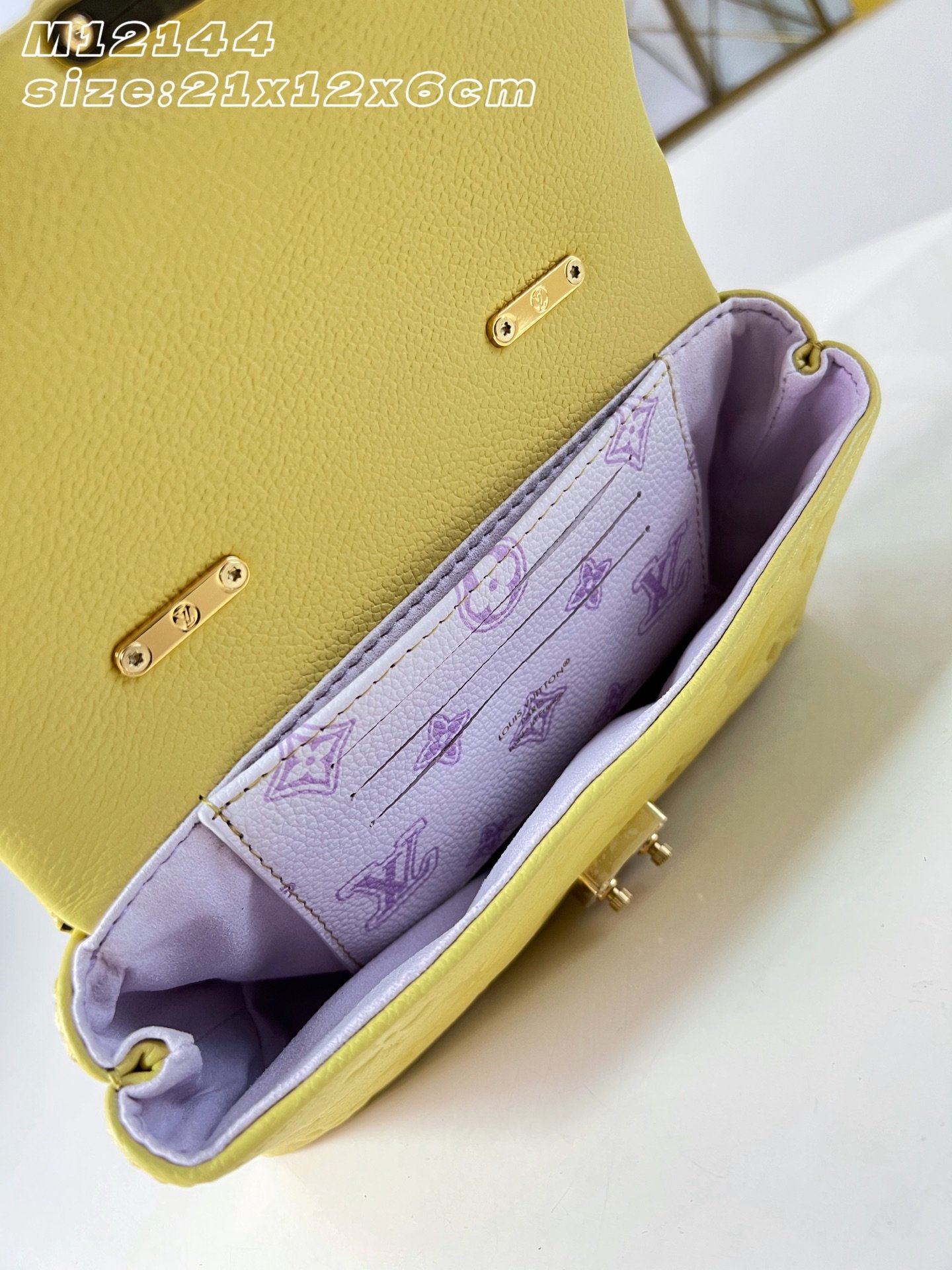 Bolso Nano Madeleine Louis Vuitton - Imagen 8