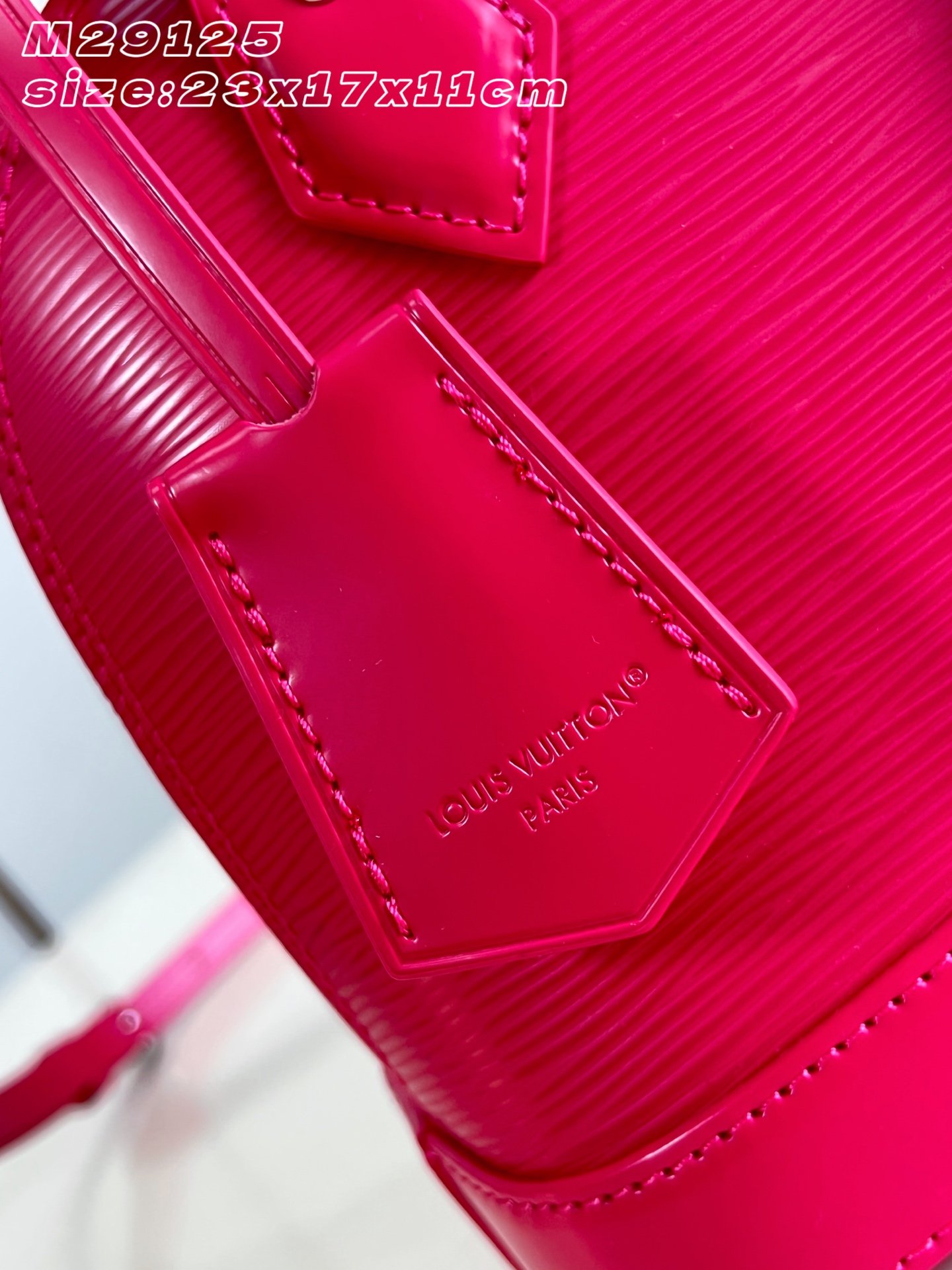 Bolso Alma BB Louis Vuitton - Imagen 4