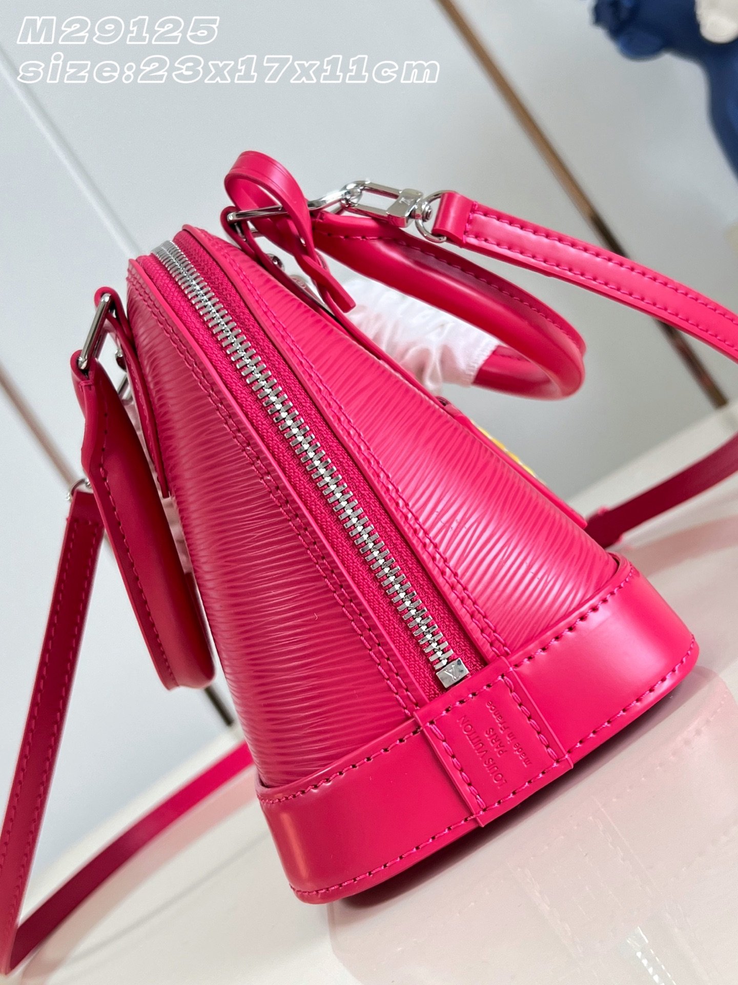 Bolso Alma BB Louis Vuitton - Imagen 5