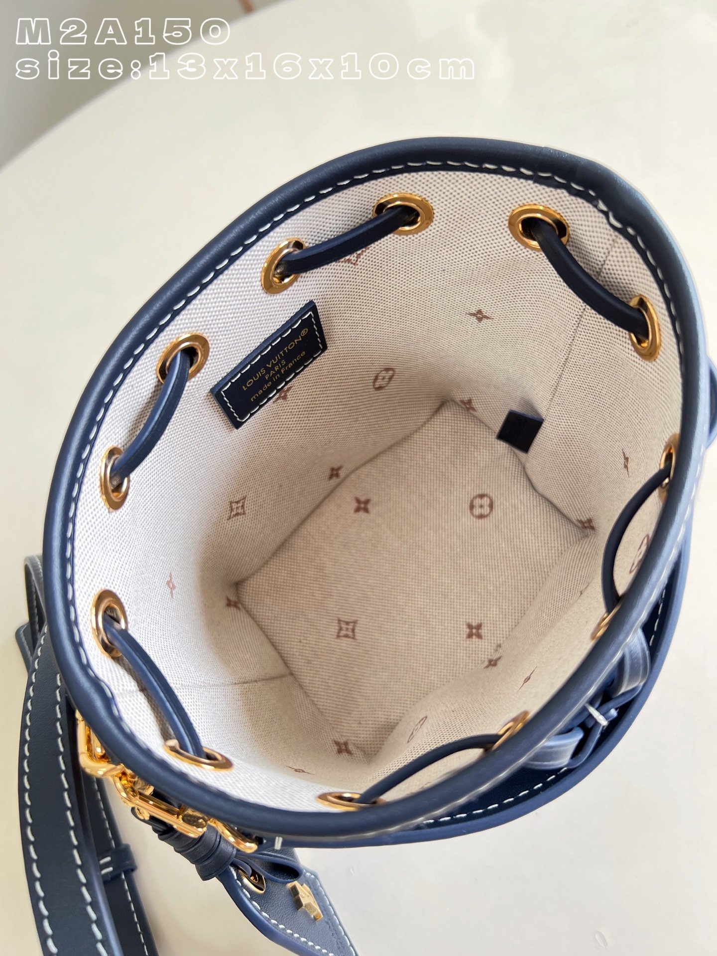 Bolso Nano Noé Louis Vuitton - Imagen 8