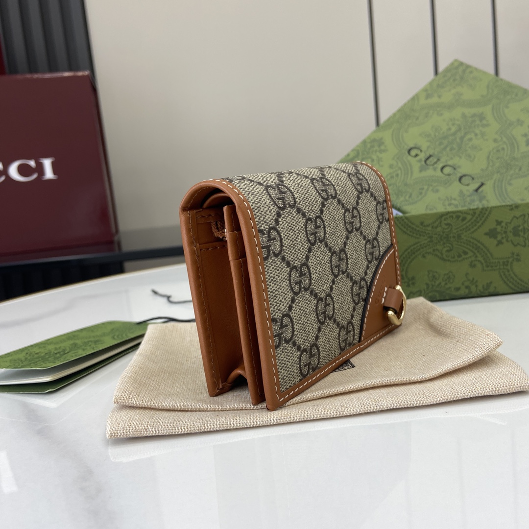 Minicartera GG Emblem Gucci - Imagen 2