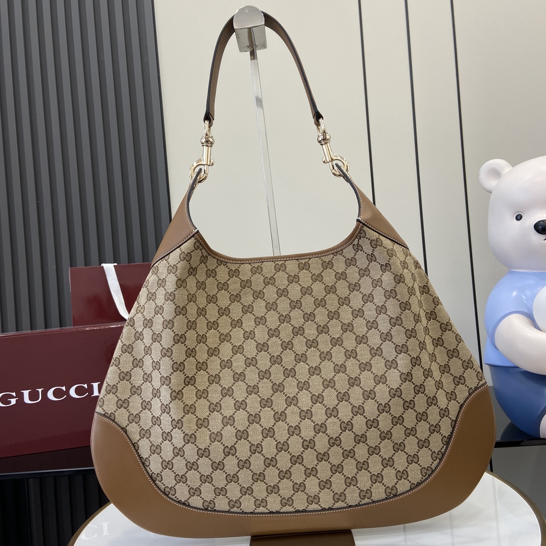 Bolso de hombro Gucci B mediano - Imagen 3