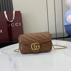 Microbolso GG Marmont Gucci