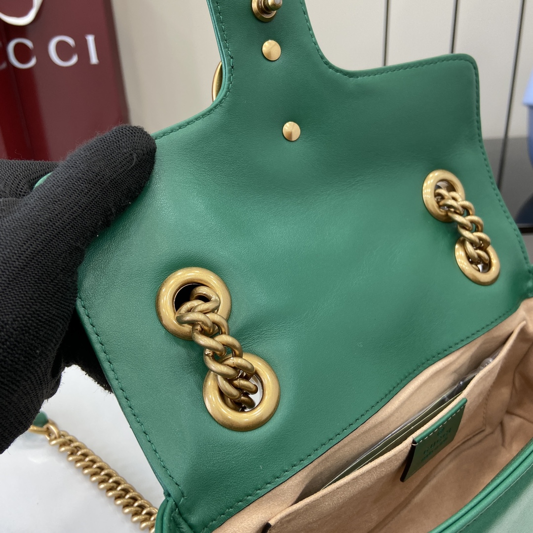 Bolso de hombro GG Marmont tamaño pequeño Gucci - Imagen 9