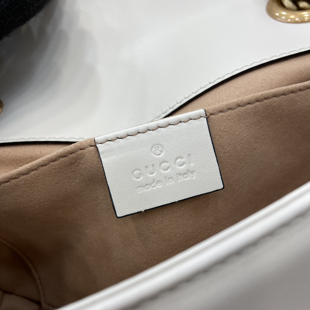 Bolso de hombro GG Marmont tamaño pequeño Gucci - Imagen 10