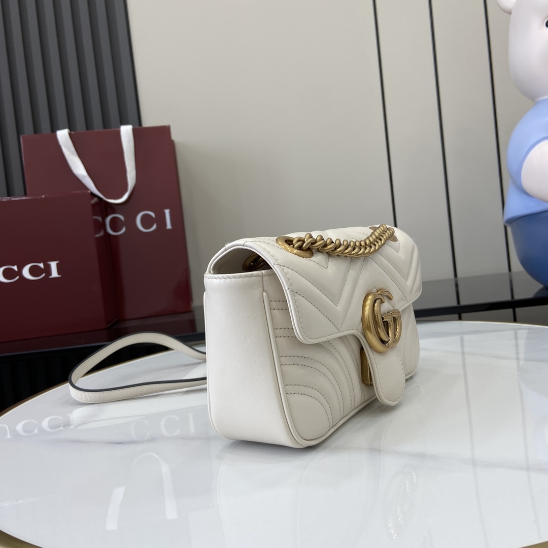 Bolso de hombro GG Marmont tamaño pequeño Gucci - Imagen 2