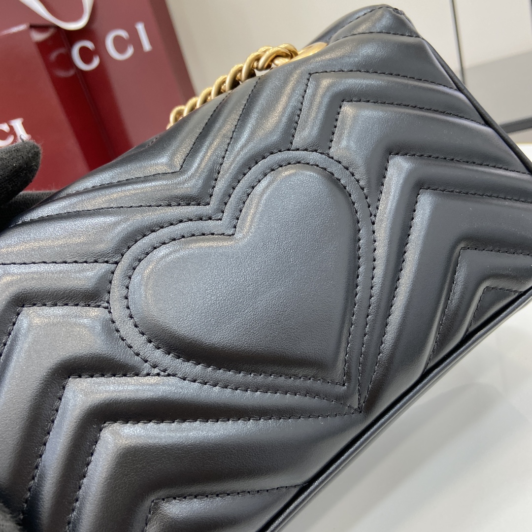 Bolso de hombro GG Marmont tamaño pequeño Gucci - Imagen 7