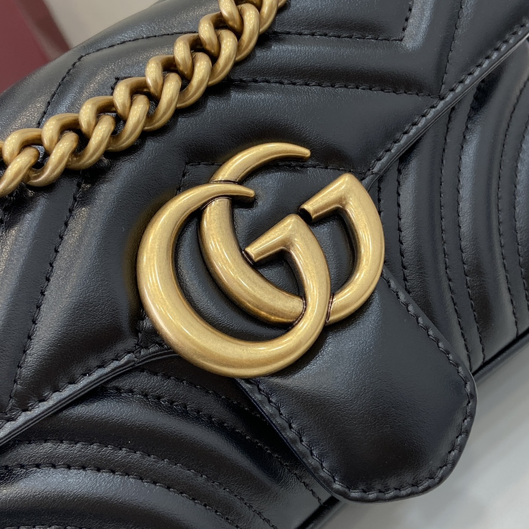 Bolso de hombro GG Marmont tamaño pequeño Gucci - Imagen 6