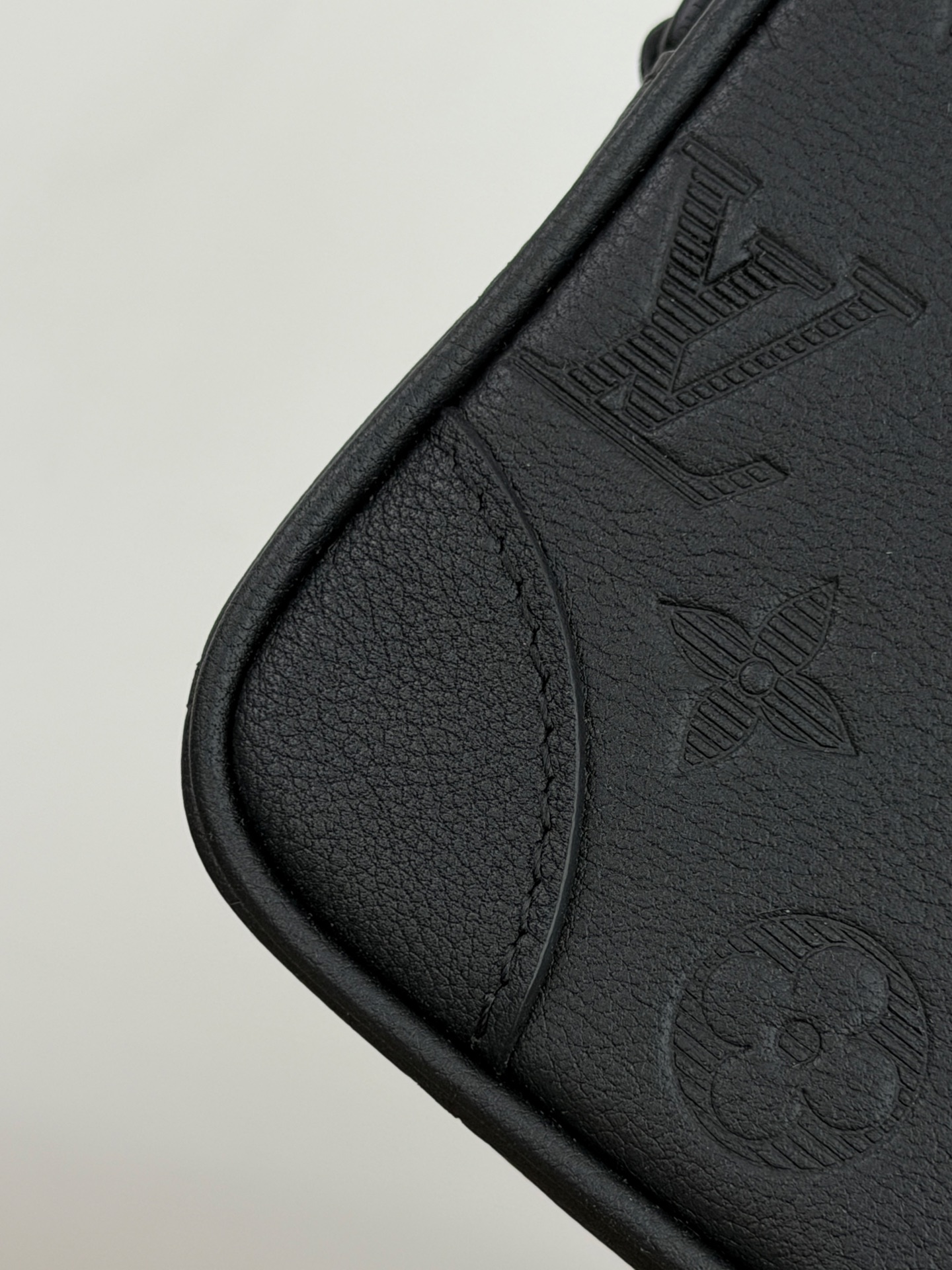 Minibolso Trocadéro con bandolera Louis Vuitton - Imagen 6