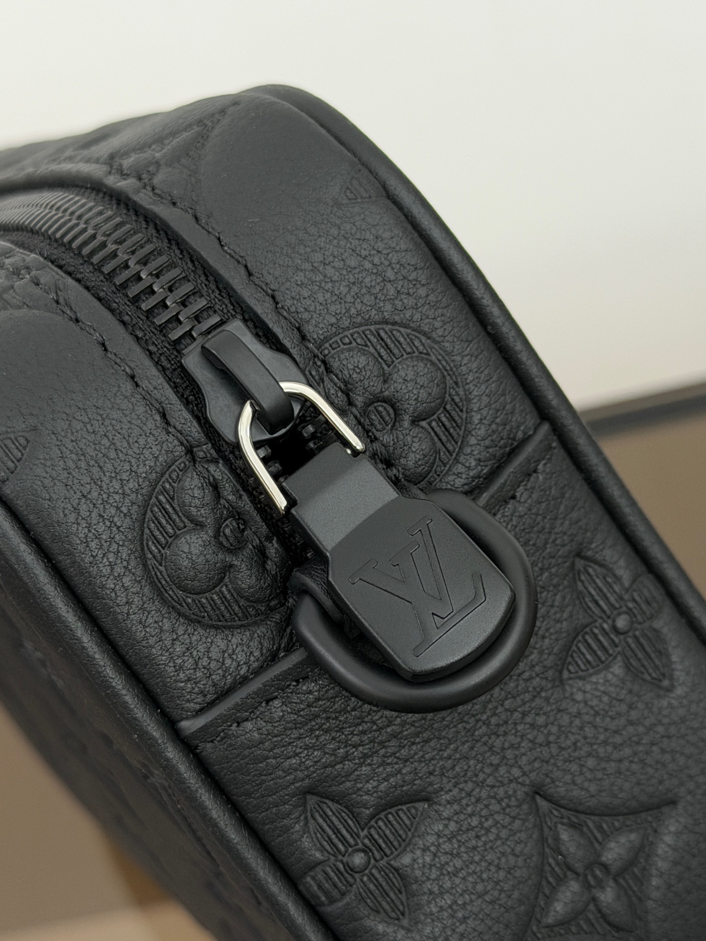 Minibolso Trocadéro con bandolera Louis Vuitton - Imagen 7