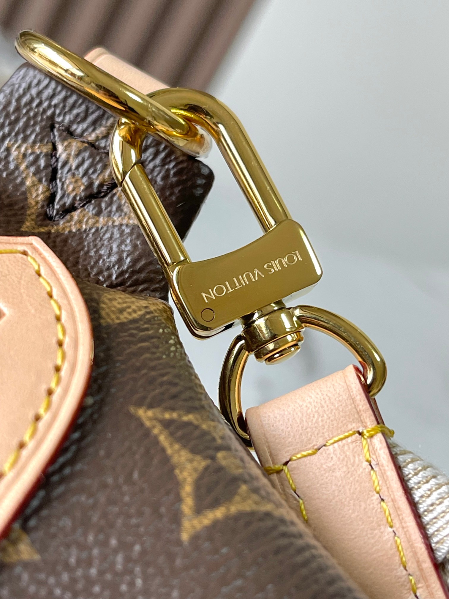 RiƱonera High Rise Louis Vuitton - Imagen 6