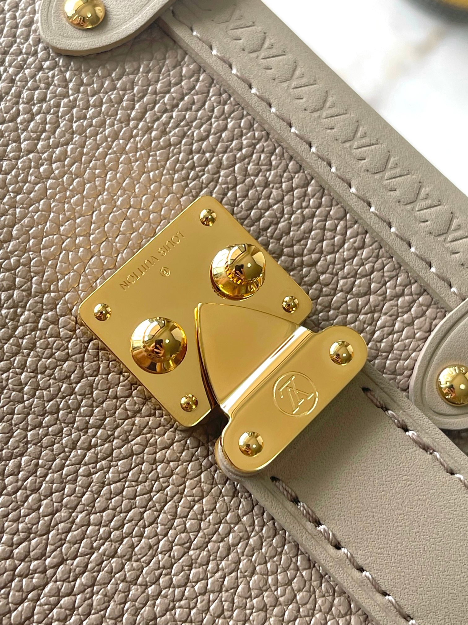 Bolso Side Trunk MM Louis Vuitton - Imagen 5