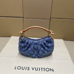 Bolso Pochette Valley Louis Vuitton