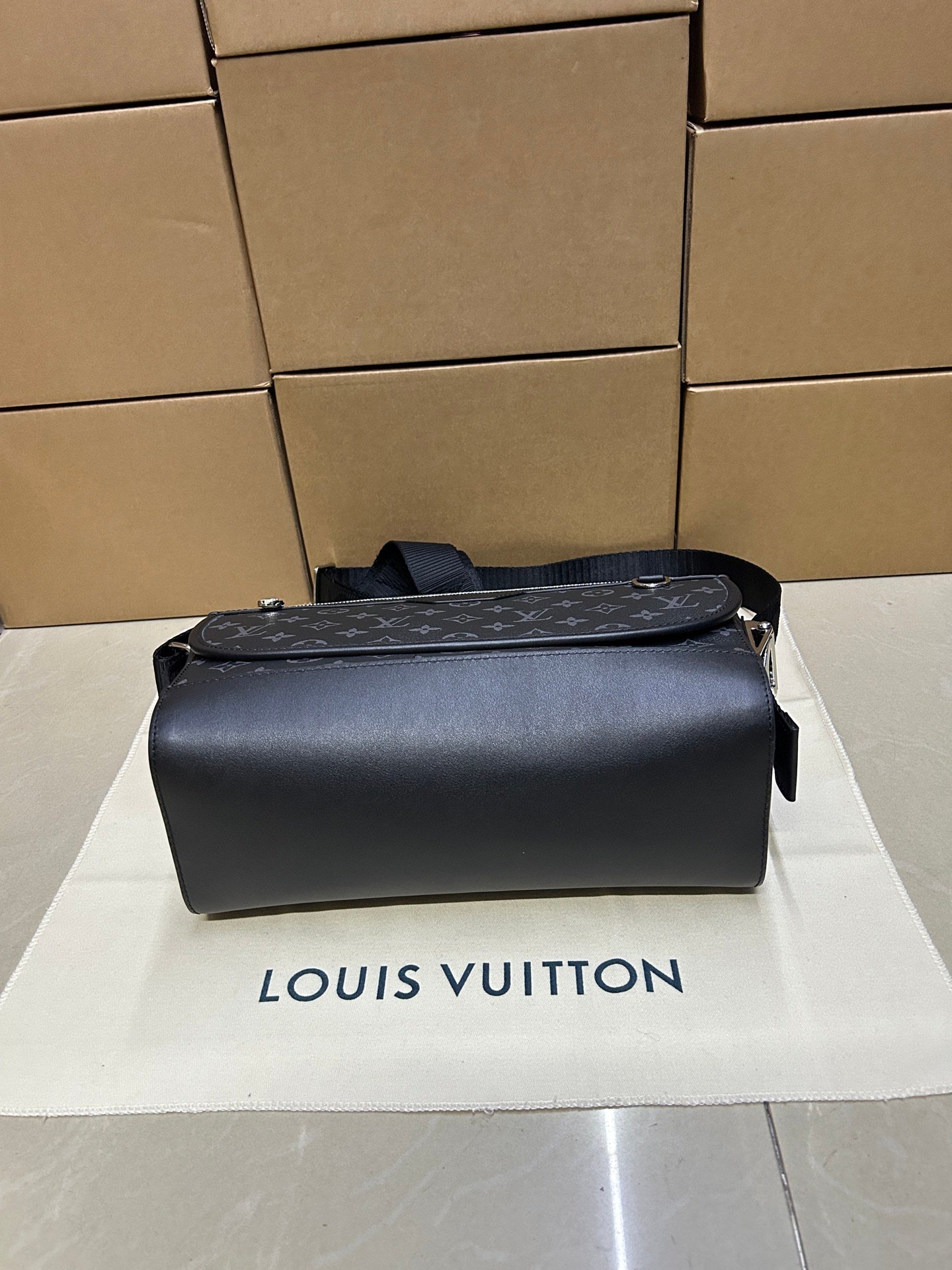 Bolso Messenger Courrier Louis Vuitton - Imagen 5