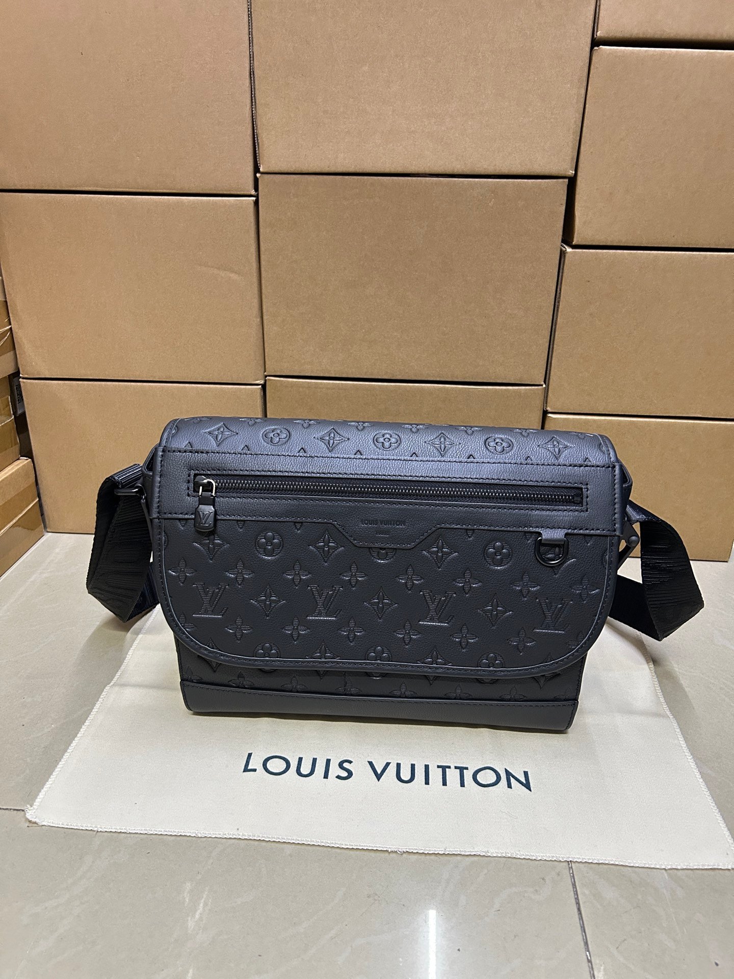 Bolso Messenger Courrier Louis Vuitton