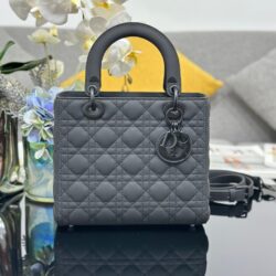 Bolso mediano Lady Dior