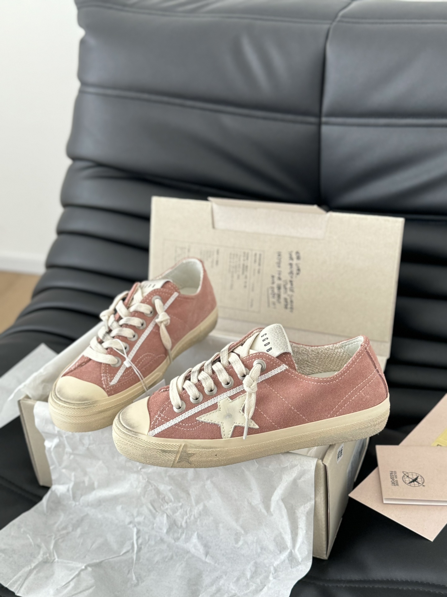 Zapatillas V-Star Golden Goose
