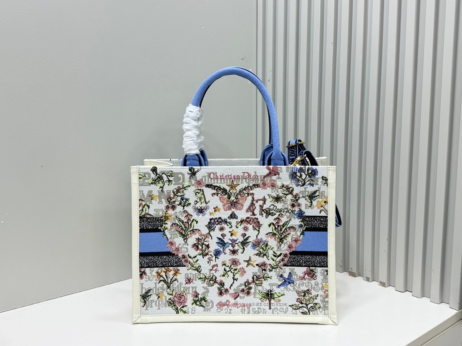 Dior Book Tote mediano con bandolera - Imagen 3
