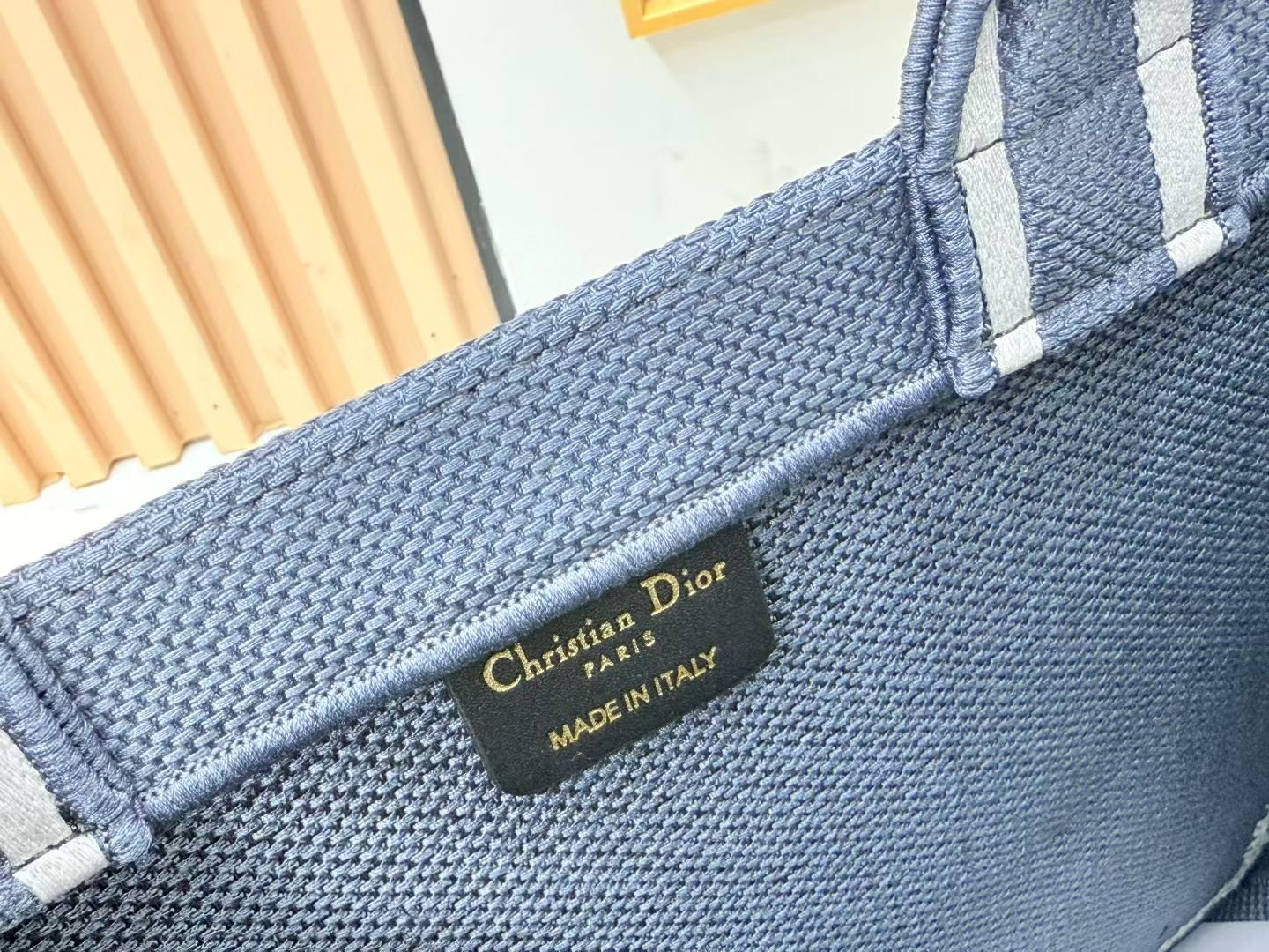 Dior Book Tote mediano con bandolera - Imagen 8
