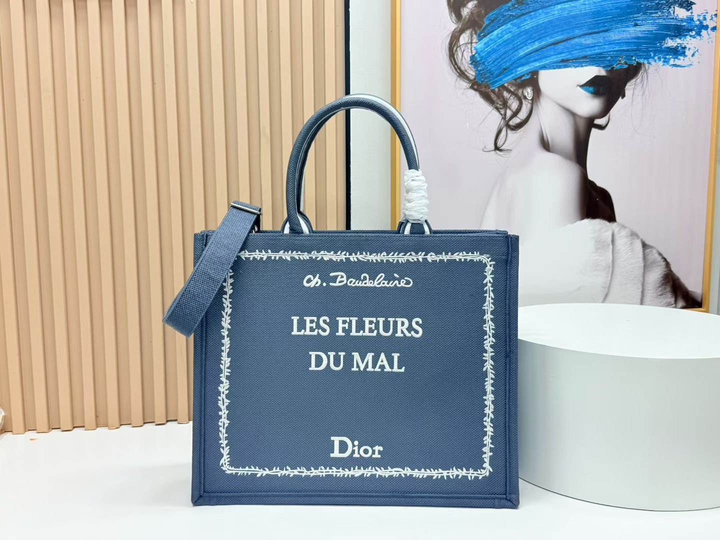 Dior Book Tote grande con bandolera