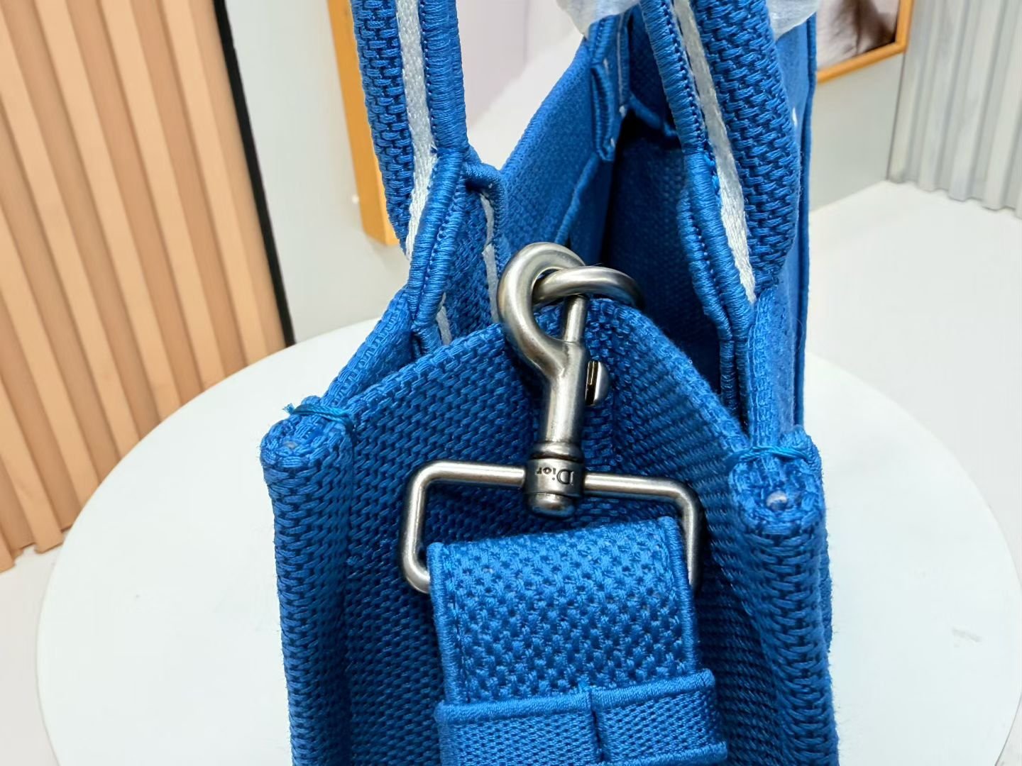 Dior Book Tote pequeño con bandolera - Imagen 5